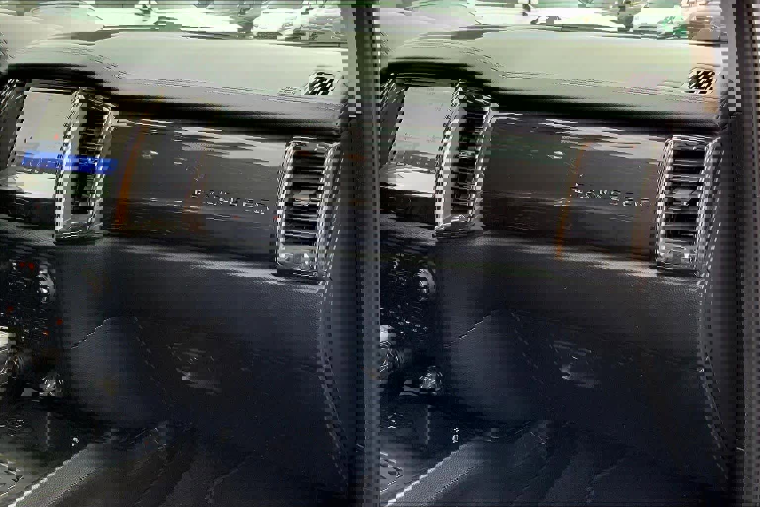 Certified 2021 Ford Ranger Lariat w/ Equipment Group 501A High image 18