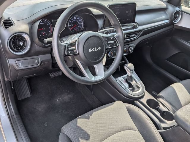 Used 2024 Kia Forte LXS FWD image 11