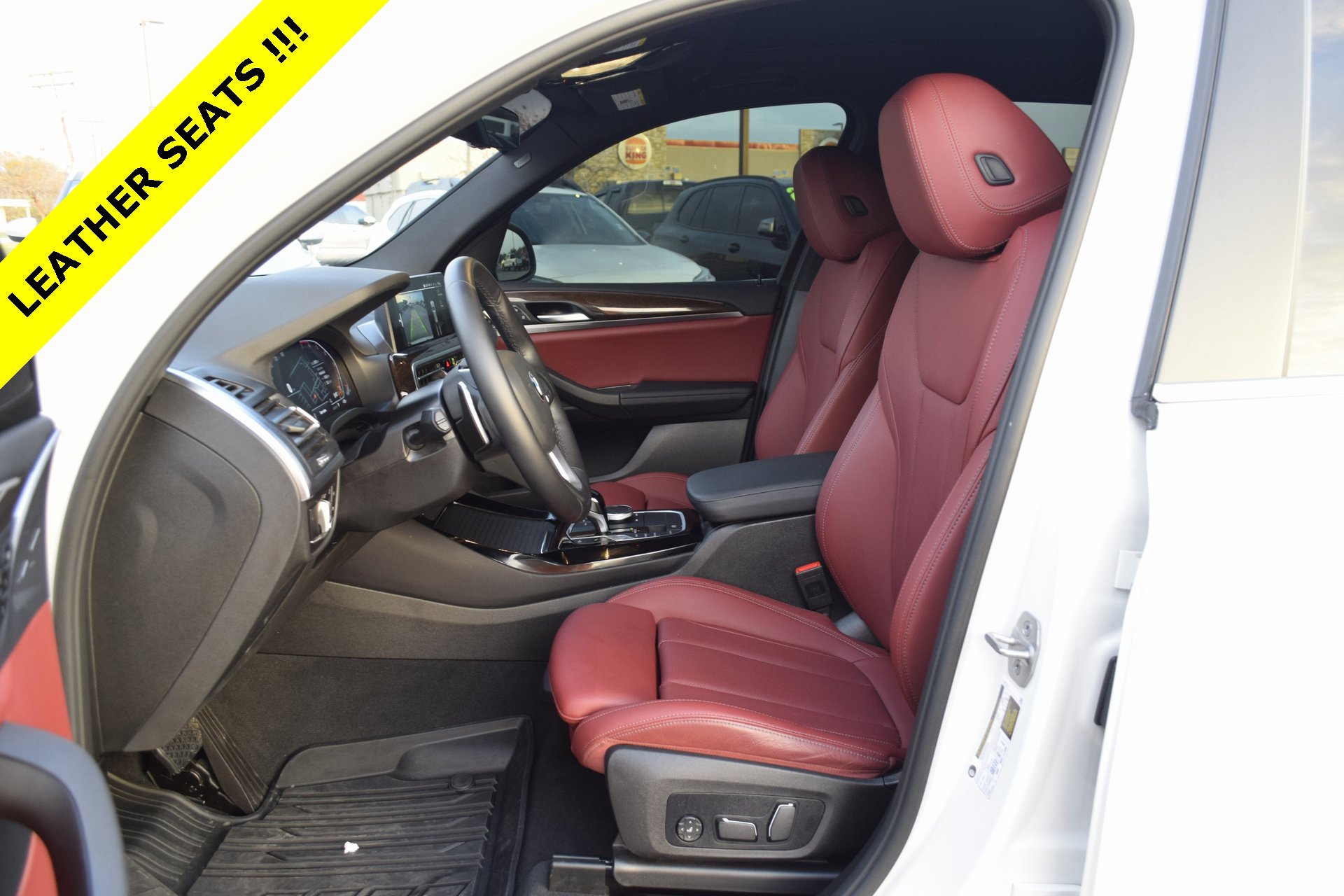 Used 2024 BMW X3 sDrive30i w/ Convenience Package image 3