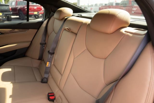 Used 2025 Cadillac CT5 Premium Luxury image 15