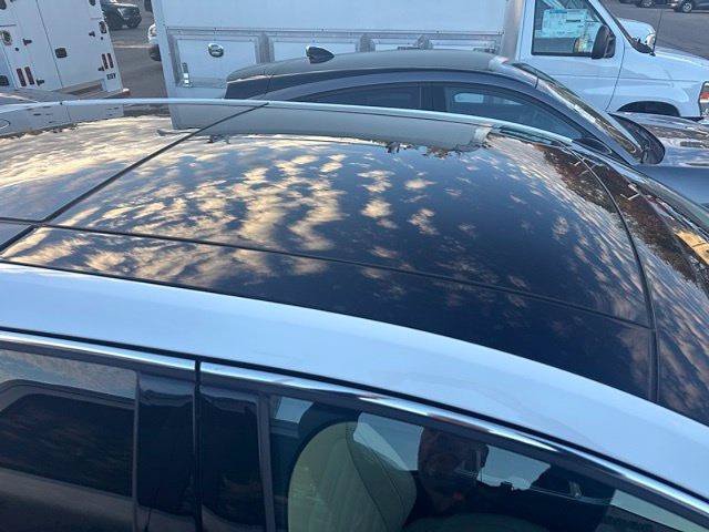 Certified 2023 Ford Edge SEL w/ Convenience Package AWD/4WD image 13