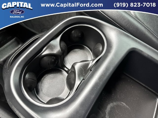 Used 2025 Chrysler Pacifica Select FWD image 30