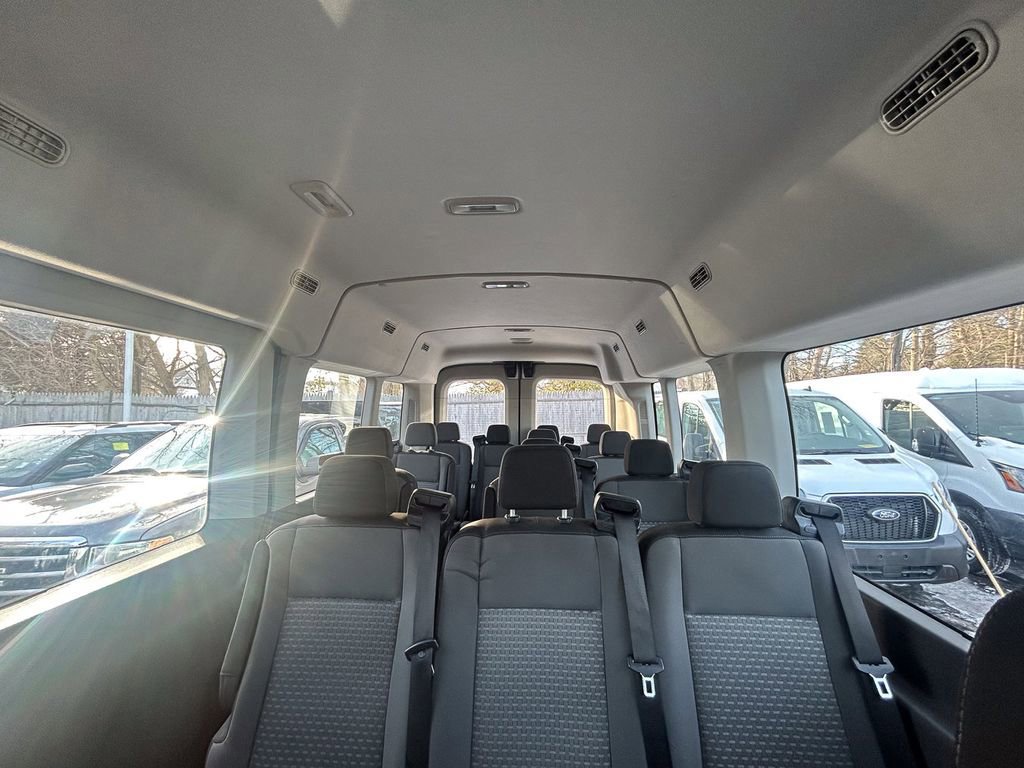 Certified 2023 Ford Transit 350 XLT image 25