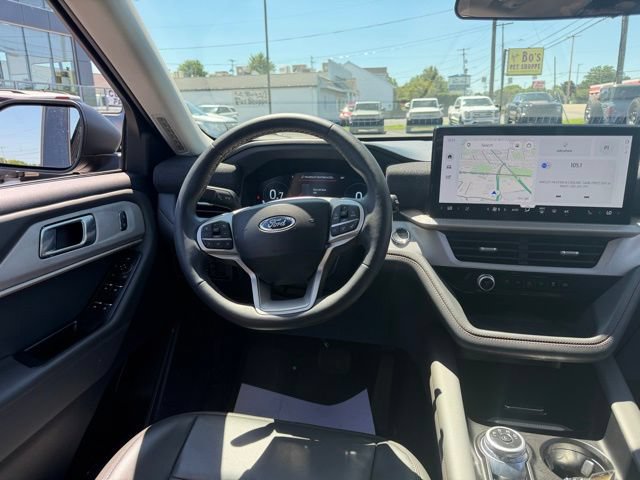 Certified 2025 Ford Explorer Active w/ Active Comfort Package AWD/4WD image 25