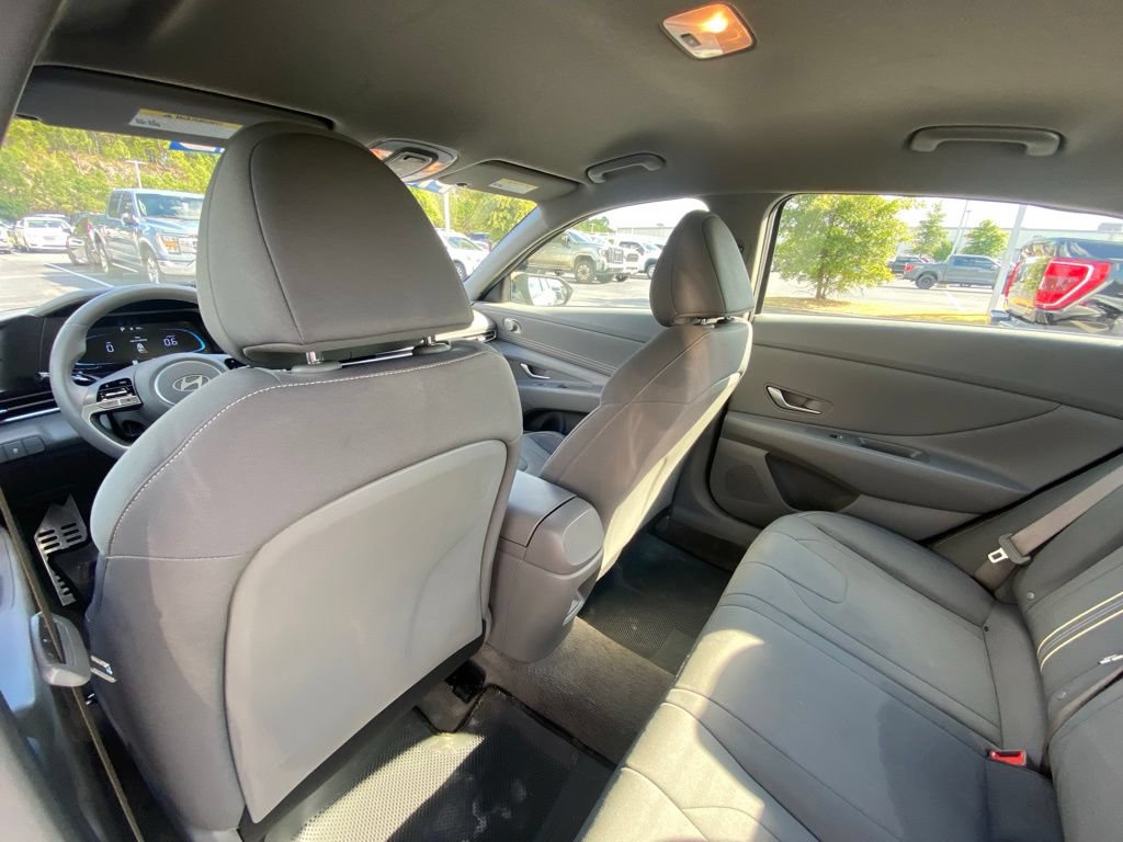 Used 2026 Hyundai Elantra Sport FWD image 24