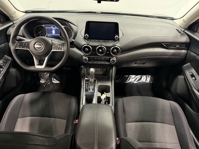 Used 2024 Nissan Sentra SV image 31