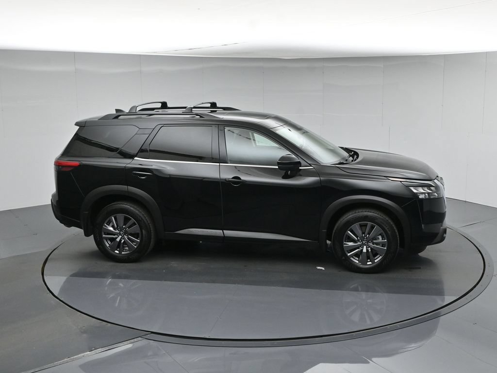 Used 2025 Nissan Pathfinder SV w/ SV Premium Package AWD/4WD image 57