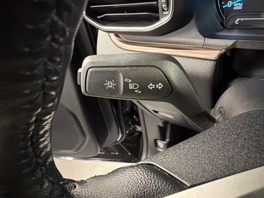 Certified 2022 Ford Explorer Limited w/ Limited Technology Package AWD/4WD image 21