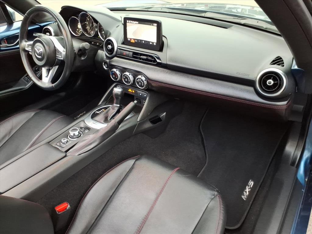 Used 2019 MAZDA MX-5 Miata RF Grand Touring image 5