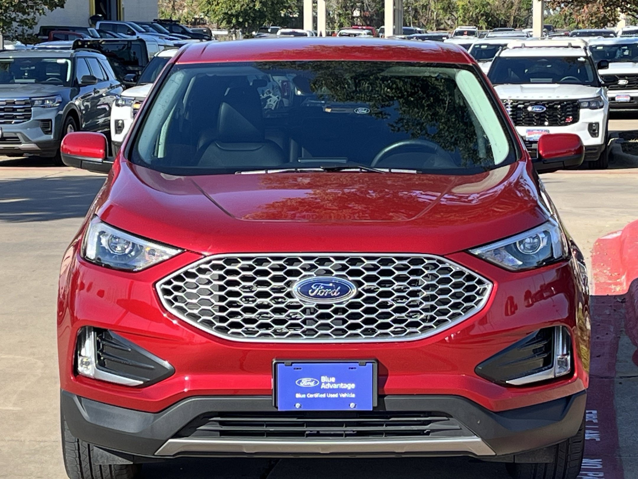 Certified 2024 Ford Edge SEL w/ Convenience Package AWD/4WD image 9