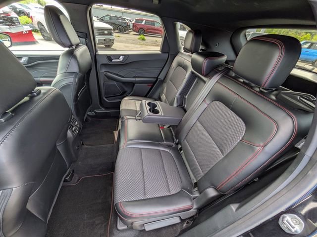 Certified 2023 Ford Escape ST-Line w/ Tech Pack #1 AWD/4WD image 19