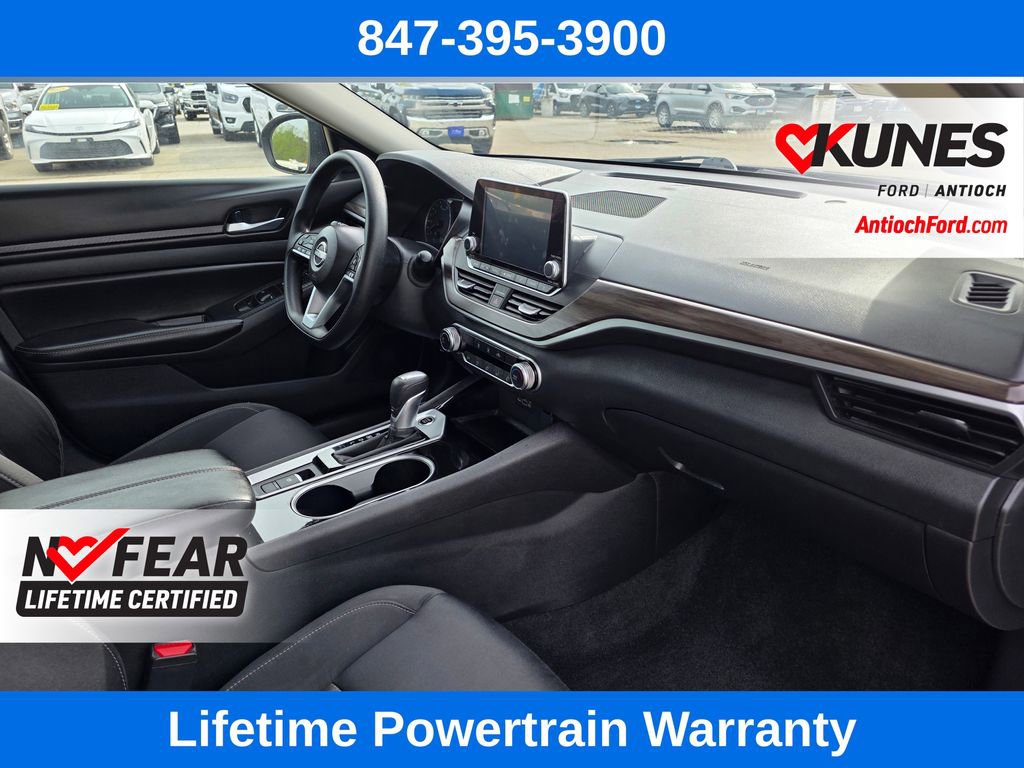 Used 2024 Nissan Altima 2.5 SV AWD/4WD image 28