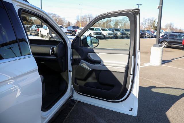 Certified 2025 Ford Expedition Max Active image 40