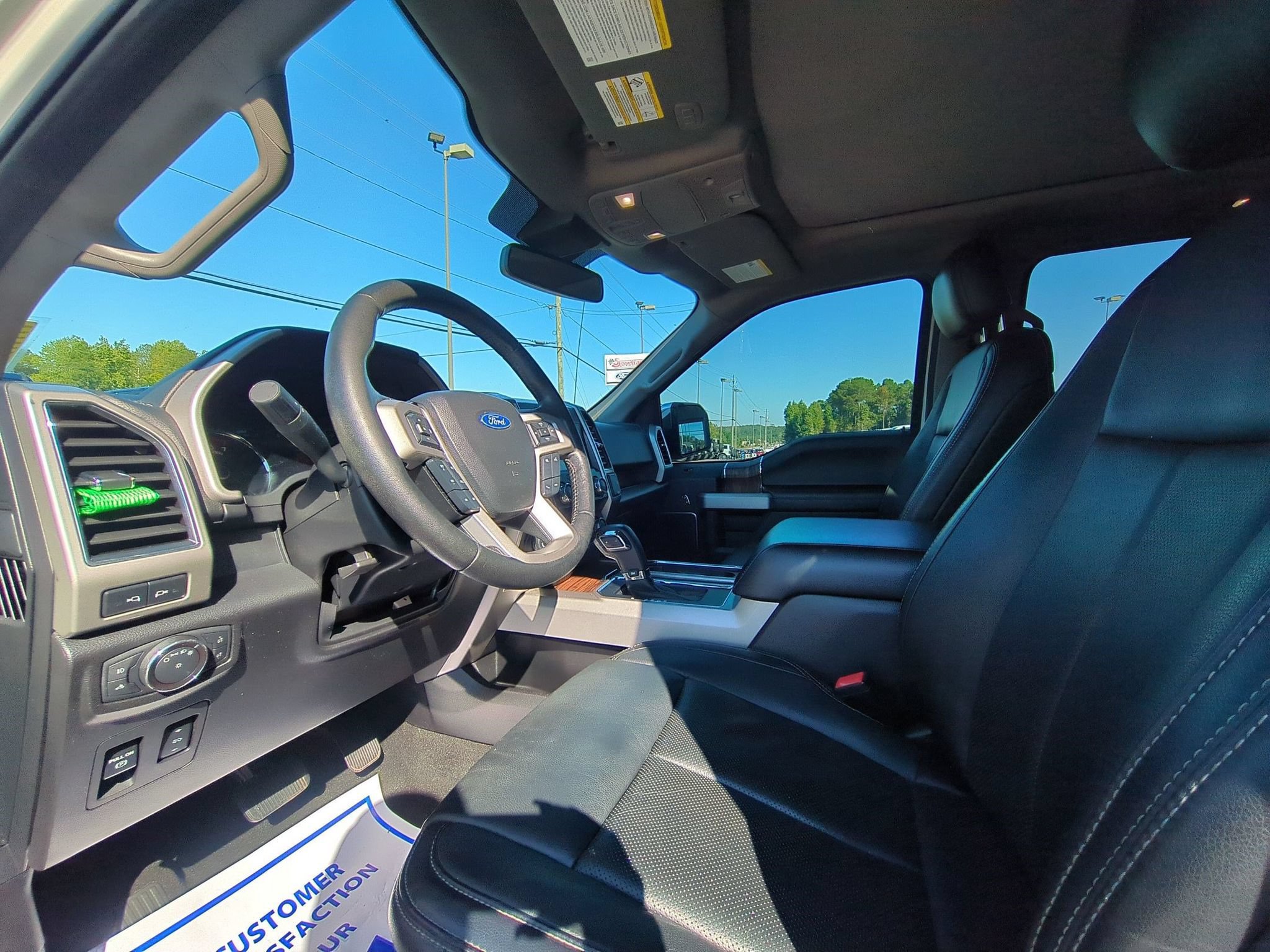 Certified 2019 Ford F150 Lariat RWD image 13