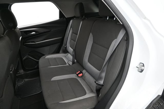 Used 2024 Chevrolet TrailBlazer LT FWD image 27