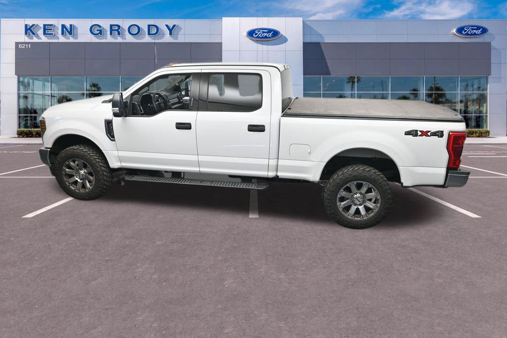 Certified 2018 Ford F250 XLT w/ XLT Value Package AWD/4WD image 16