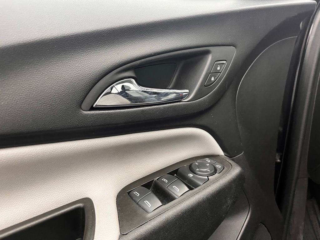 Used 2024 Chevrolet Equinox LS w/ LPO, Floor Liner Package image 17