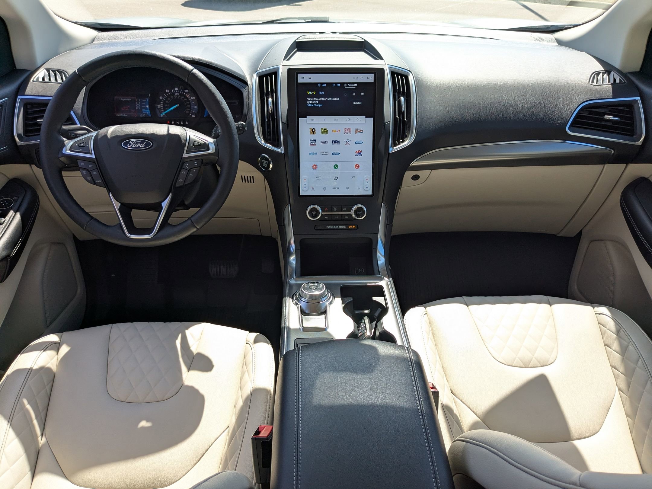 Certified 2023 Ford Edge Titanium image 32