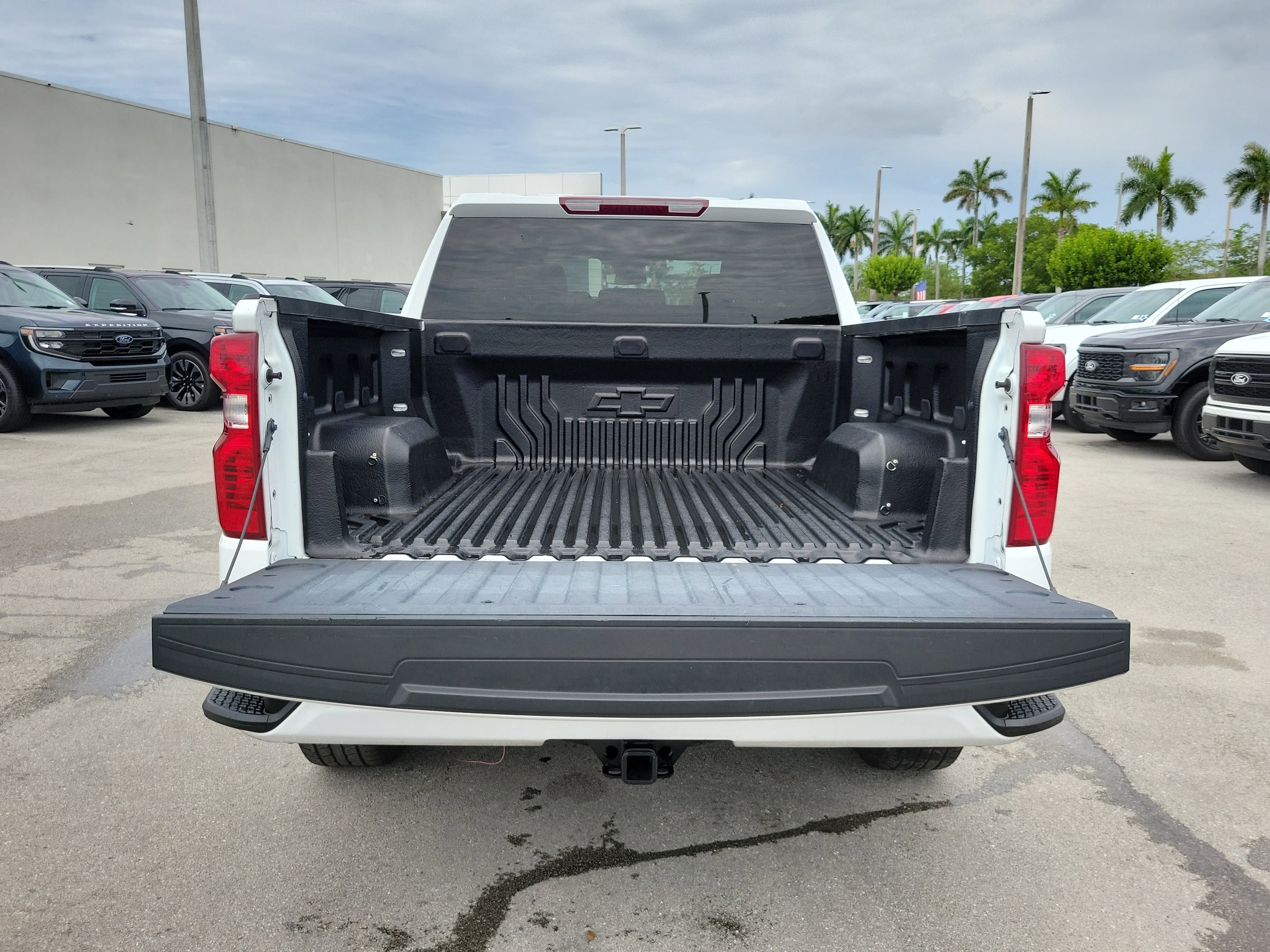 Used 2024 Chevrolet Silverado 1500 Custom RWD image 28