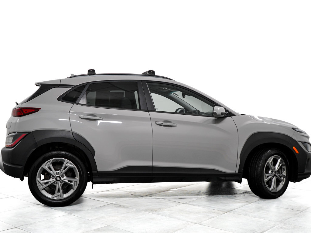 Used 2023 Hyundai Kona SEL AWD/4WD image 7
