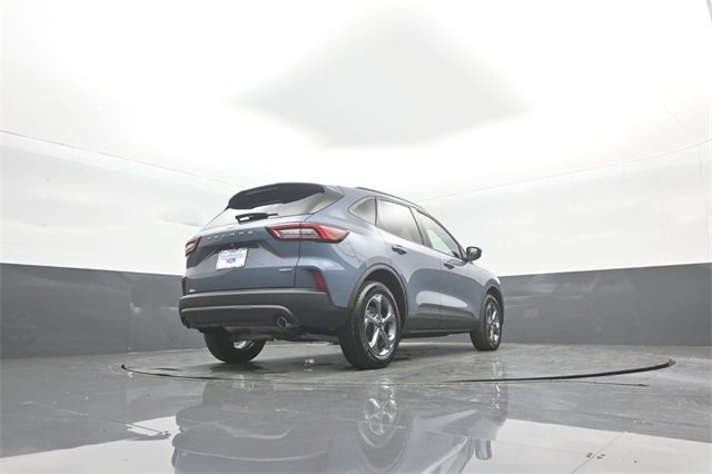 Certified 2025 Ford Escape ST-Line Elite image 33