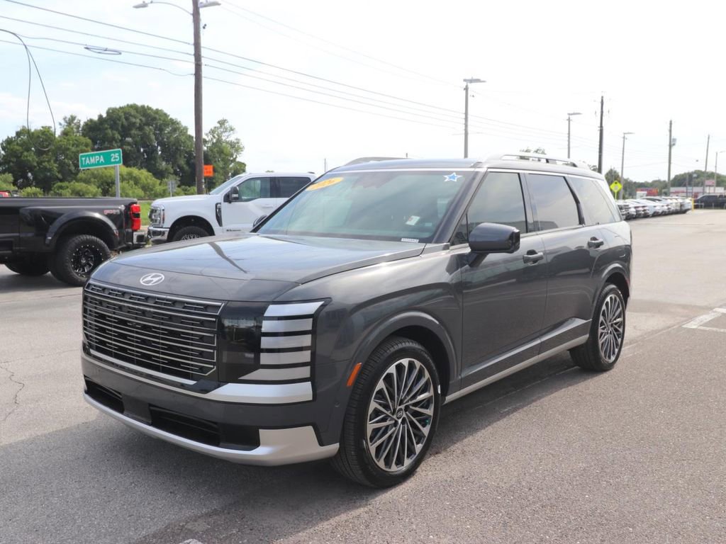 Used 2026 Hyundai Palisade Calligraphy AWD/4WD image 3
