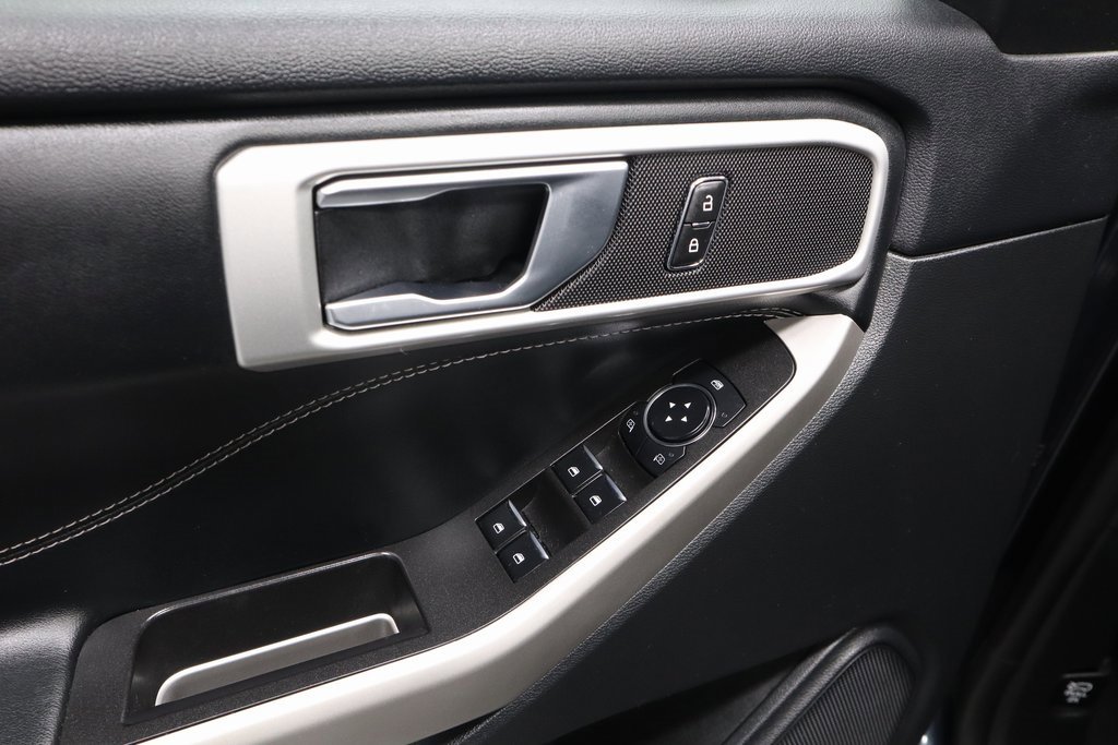 Certified 2023 Ford Explorer XLT w/ Equipment Group 202A image 23