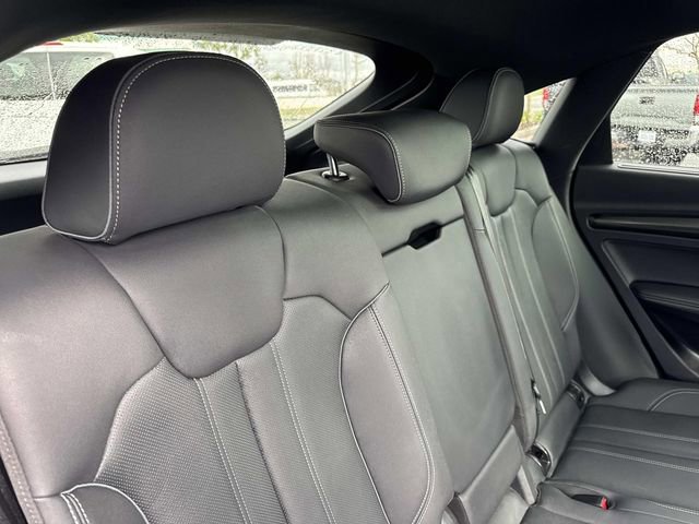 Used 2022 Audi SQ5 Prestige image 34
