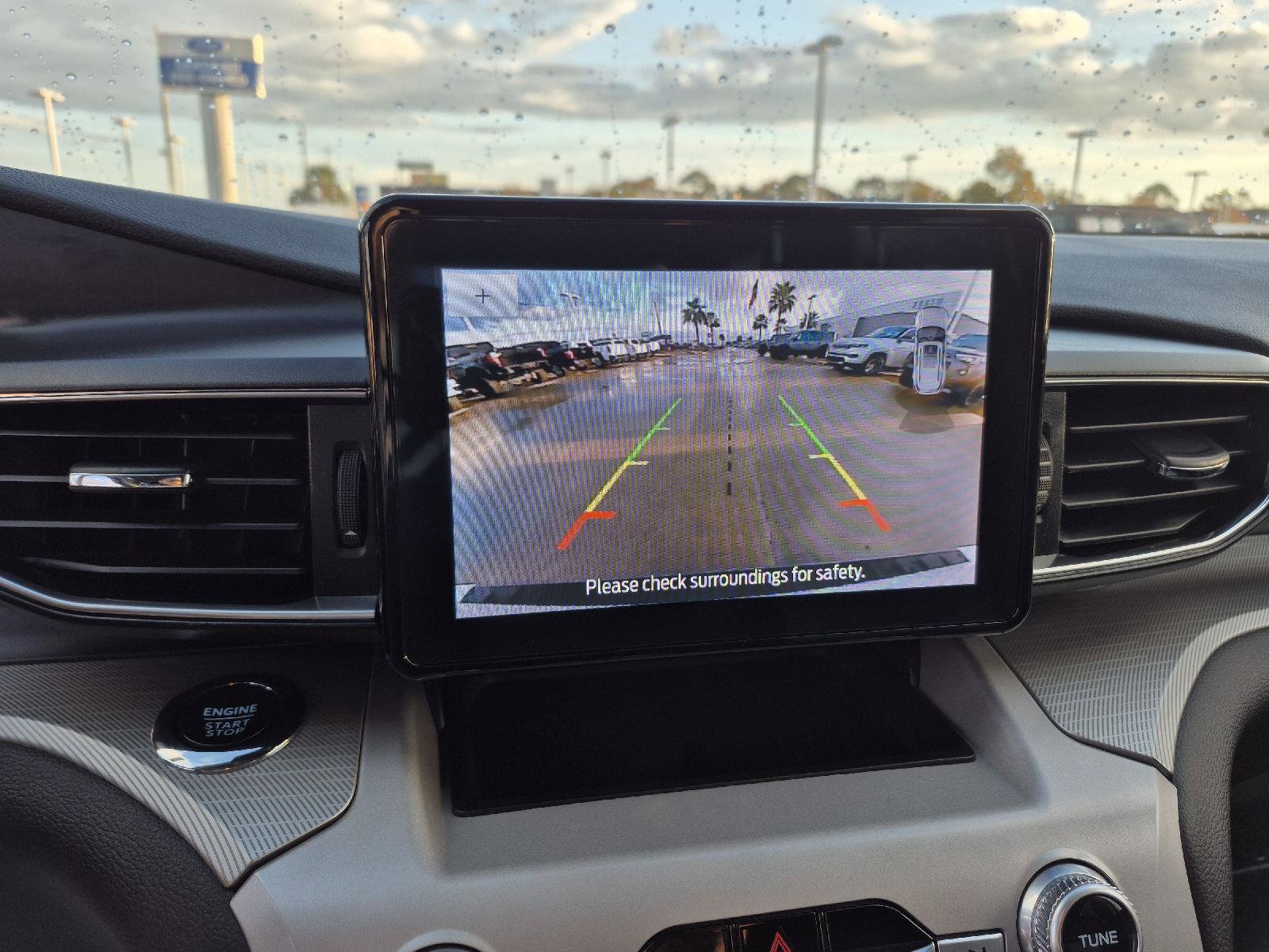 Certified 2023 Ford Explorer XLT w/ Equipment Group 202A image 21