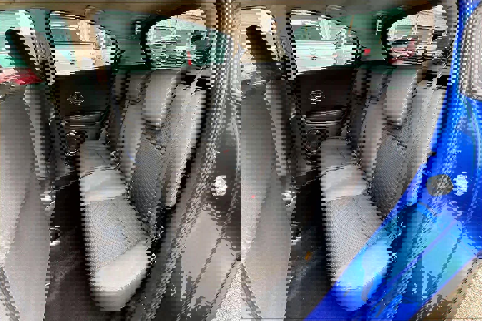 Used 2021 Honda HR-V EX image 22