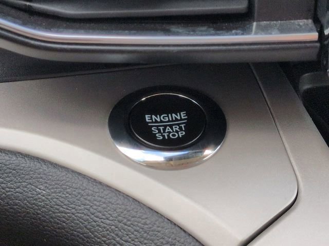 Certified 2024 Ford Explorer XLT w/ Equipment Group 202A image 27