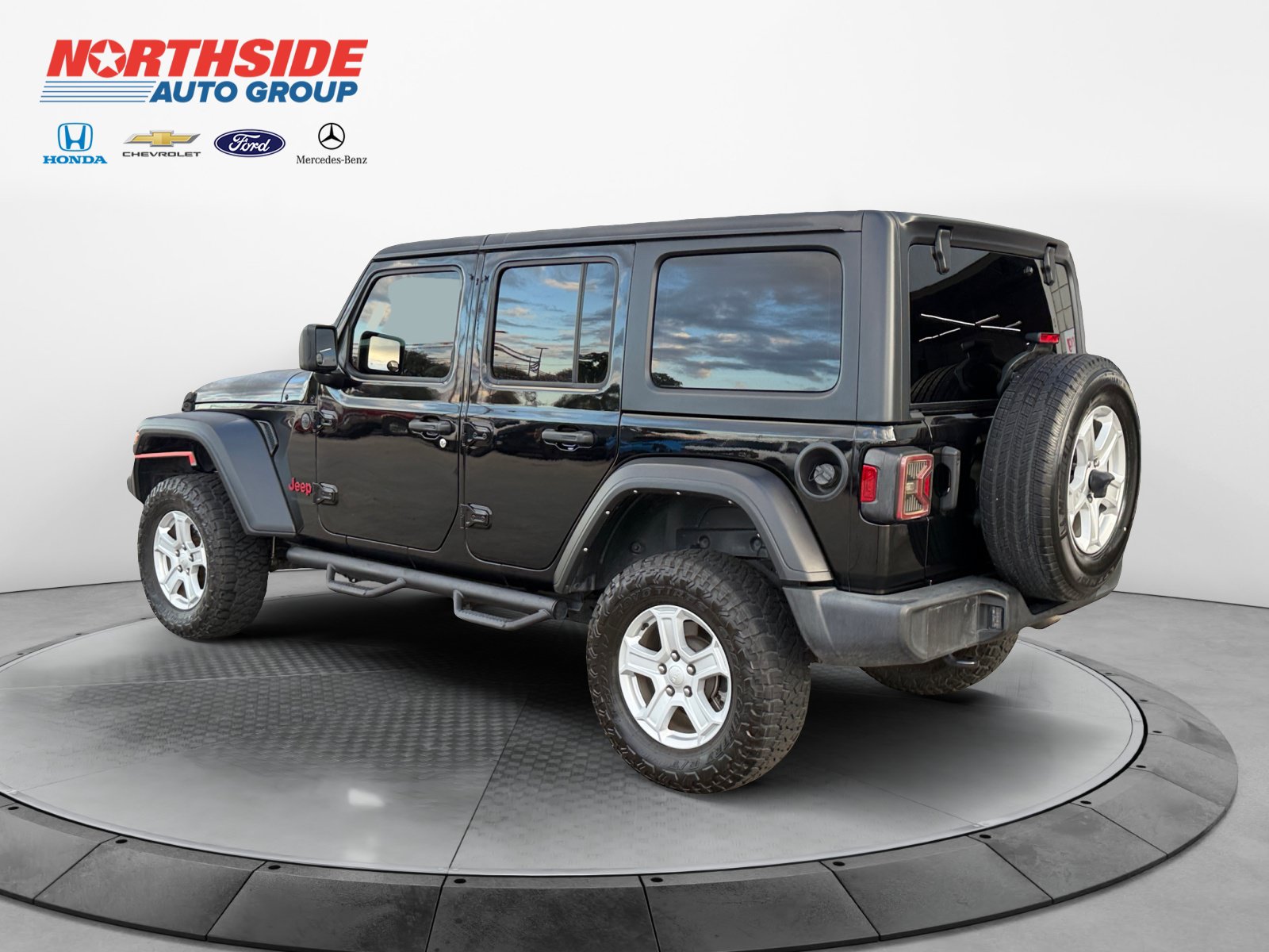 Used 2022 Jeep Wrangler Unlimited Sport AWD/4WD image 5