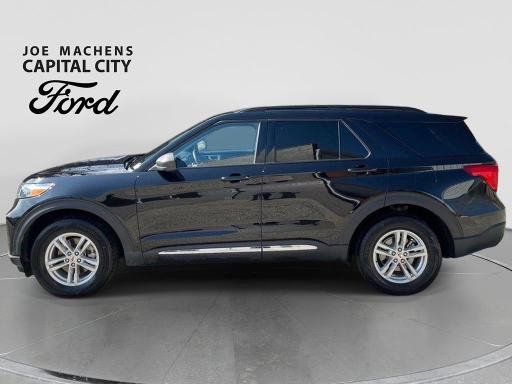 Certified 2023 Ford Explorer XLT w/ Equipment Group 202A AWD/4WD image 5