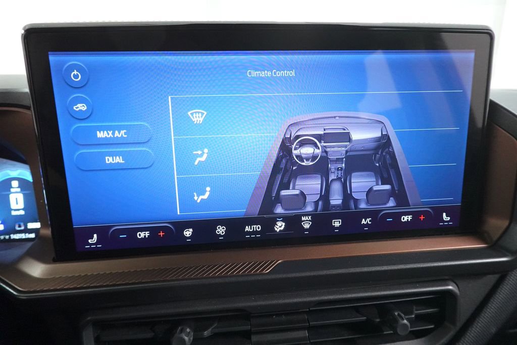 Certified 2025 Ford Bronco Sport Outer Banks w/ Outer Banks Tech Package+ AWD/4WD image 18