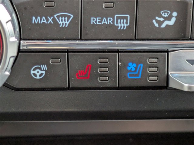 Certified 2025 Ford F350 Platinum w/ Platinum Plus Package image 24