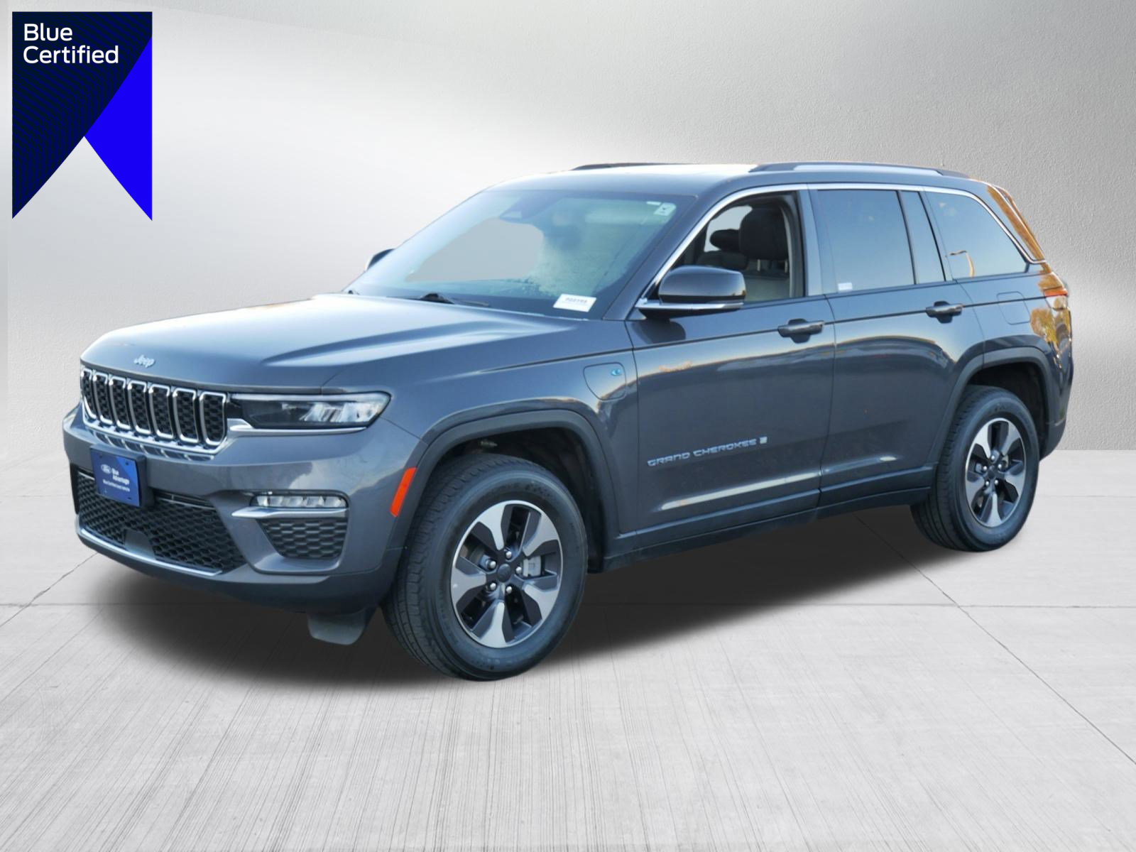 Used 2024 Jeep Grand Cherokee Limited 4xe image 1