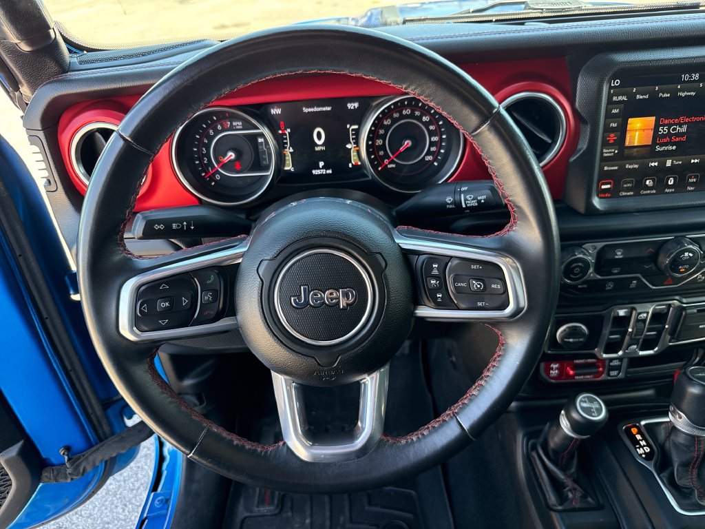 Used 2022 Jeep Gladiator Rubicon w/ LED Lighting Group AWD/4WD image 14