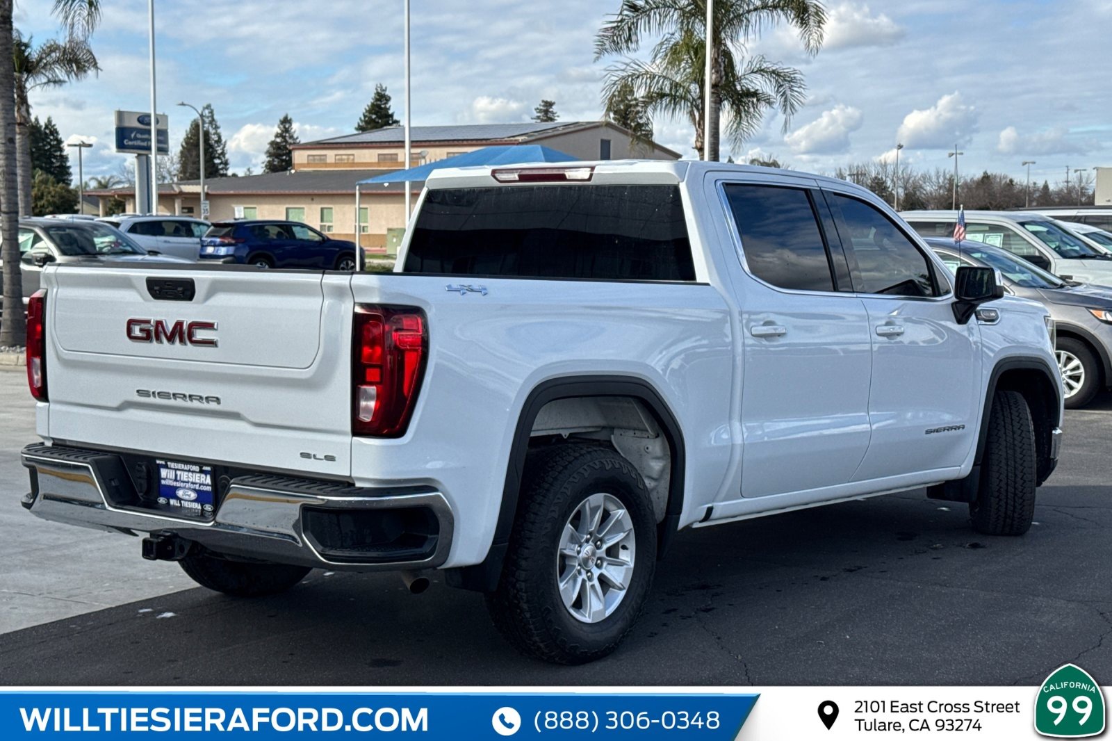 Used 2023 GMC Sierra 1500 SLE image 4