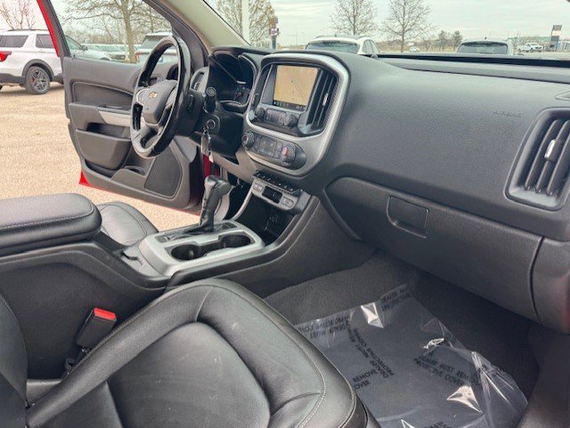 Used 2019 Chevrolet Colorado ZR2 w/ Colorado ZR2 Bison Edition image 30