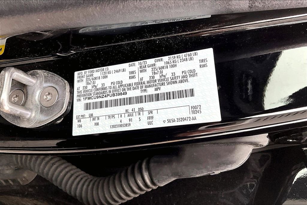 Certified 2023 Ford Escape ST-Line Select w/ Tech Pack #2 image 31