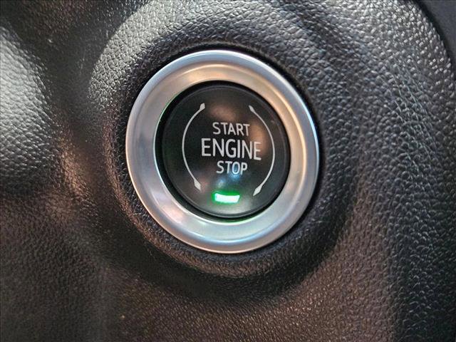Used 2022 Chevrolet Silverado 1500 Custom w/ LPO, Dark Essentials Package RWD image 17