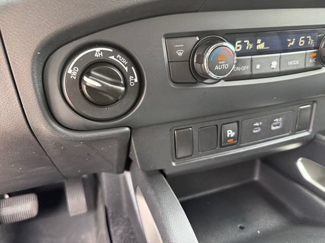Used 2022 Nissan Frontier SV w/ Technology Package AWD/4WD image 20