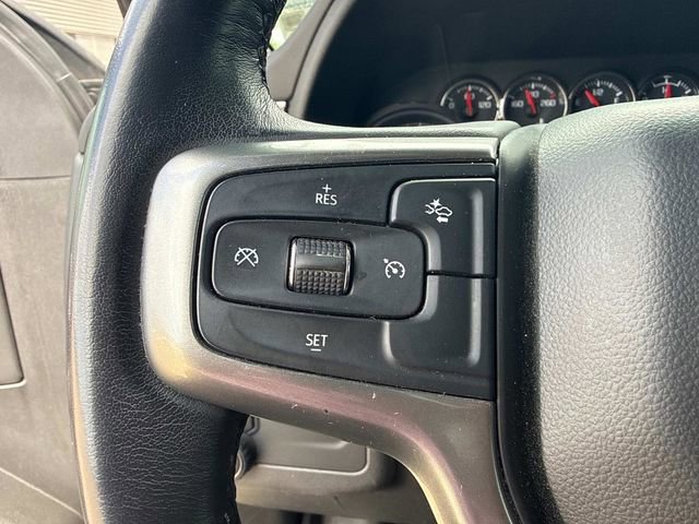 Used 2021 Chevrolet Suburban LS image 31