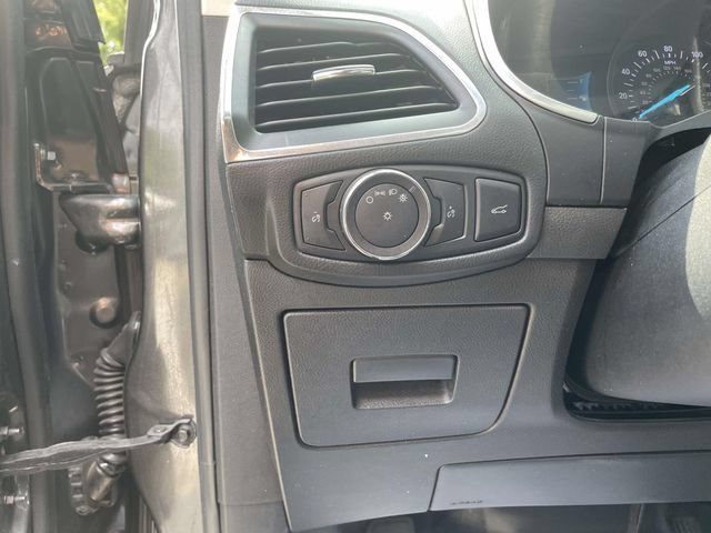 Certified 2017 Ford Edge Titanium w/ Equipment Group 301A AWD/4WD image 23