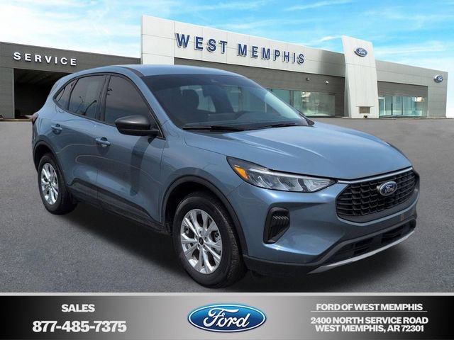 Certified 2025 Ford Escape Active w/ Tech Pack #1 FWD image 1