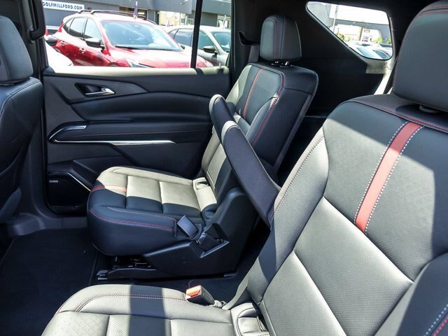 Used 2026 Chevrolet Traverse RS AWD/4WD image 18