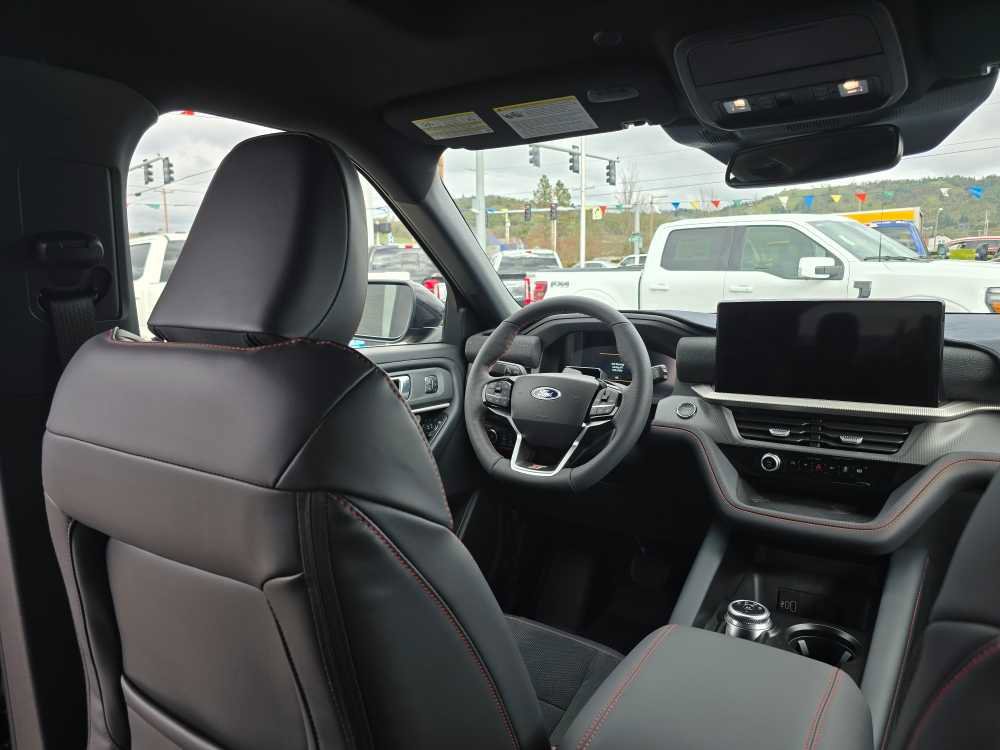 Certified 2026 Ford Explorer ST w/ Sun And Sound Package image 10