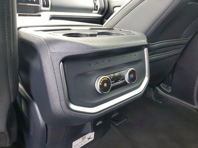 Certified 2025 Ford Expedition Max Active image 17