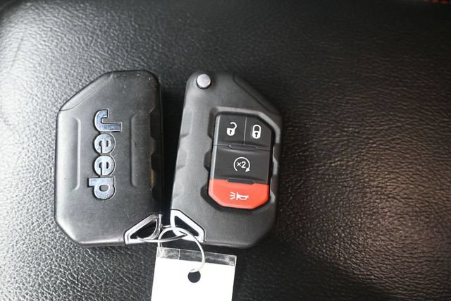 Used 2020 Jeep Wrangler Unlimited Rubicon AWD/4WD image 17