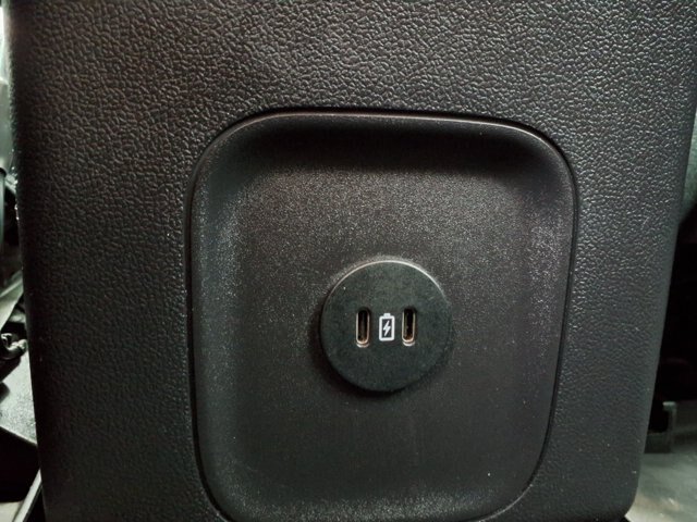 Certified 2023 Ford Escape Platinum w/ Premium Technology Package FWD image 24